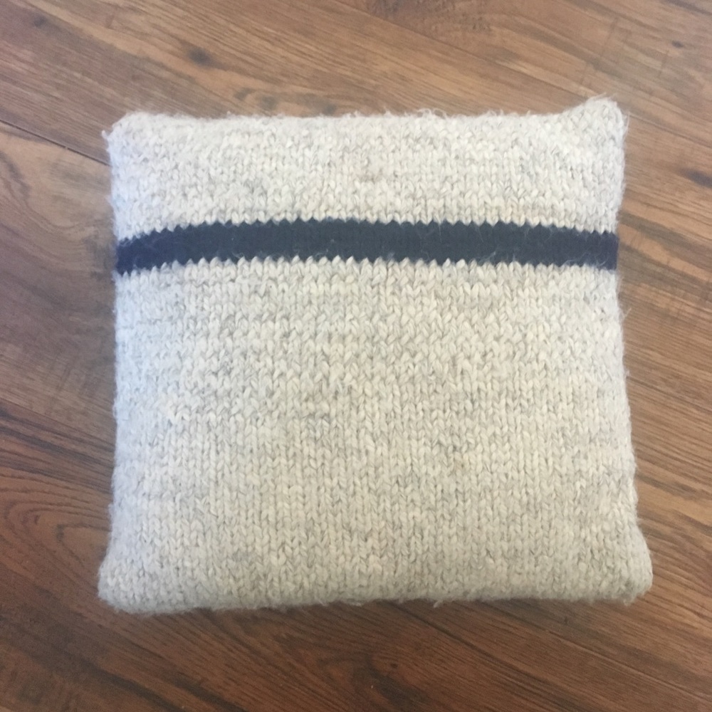 Cute hand-knit pillow